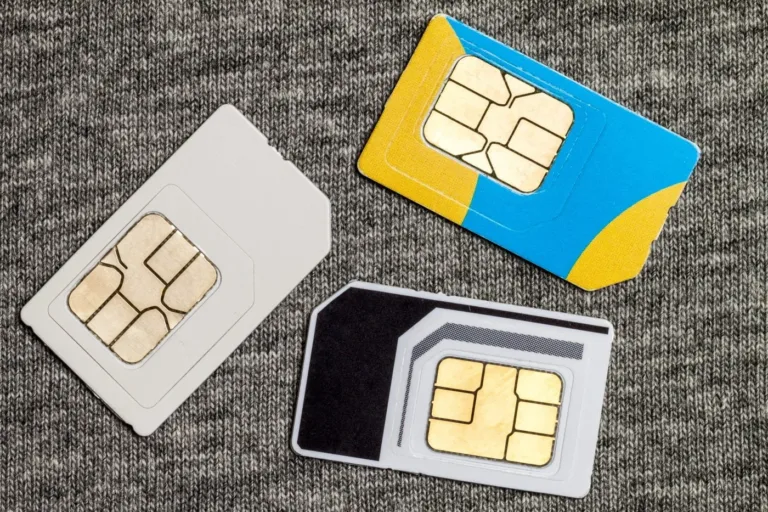 Trois cartes sim M2M pour traceur GPS