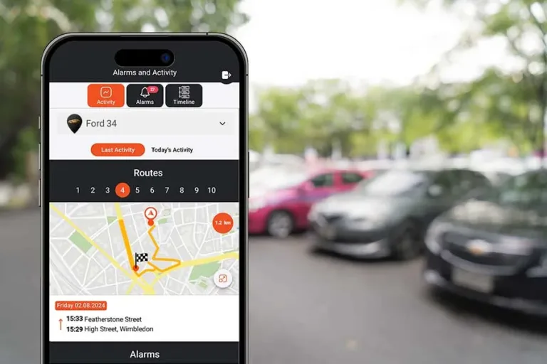 Suivi de flotte automobile avec application de suivi