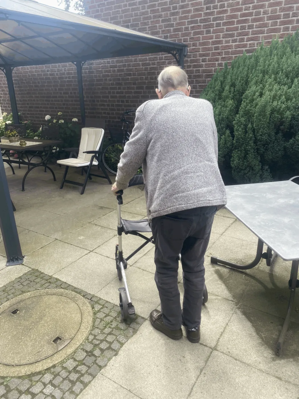 PAJ-stories-People-finder